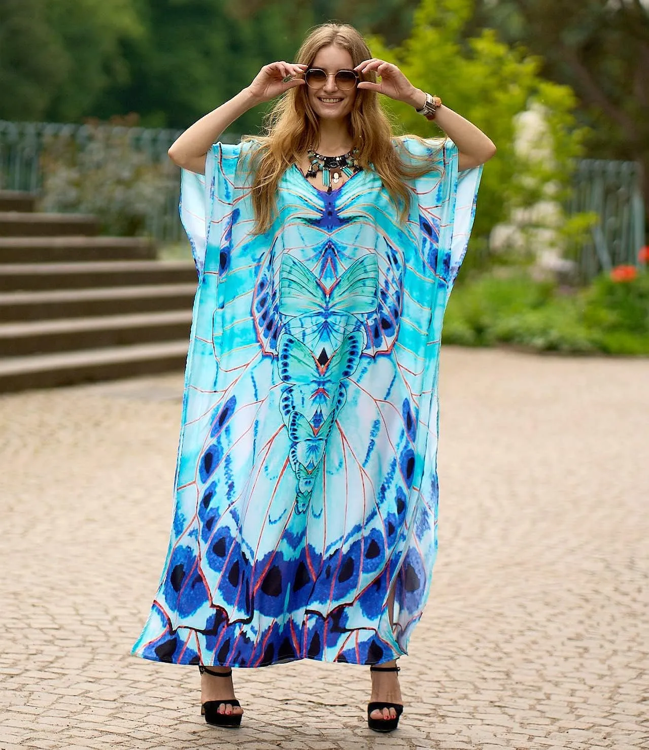 LOUSEA Caftans for Women Plus Size Swim Cover up Vneck Batwing Dress Loose fit Moroccan Caftan mumu Dresses for Women