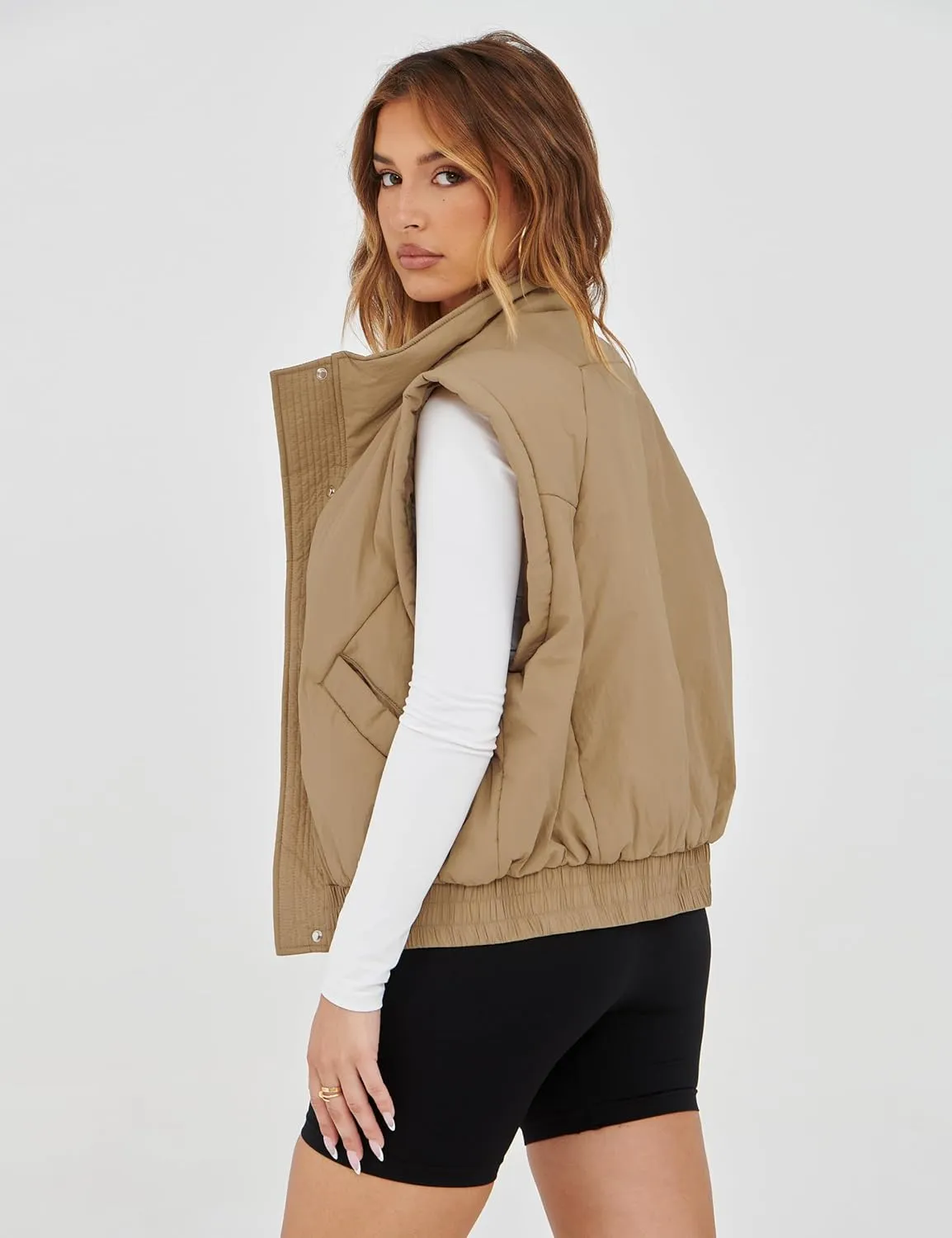 SKIKYAN Women Quilted Puffer Vest Button Down Scrunch Sleeveless Winter Stand Collar Padded Gilet with Pockets