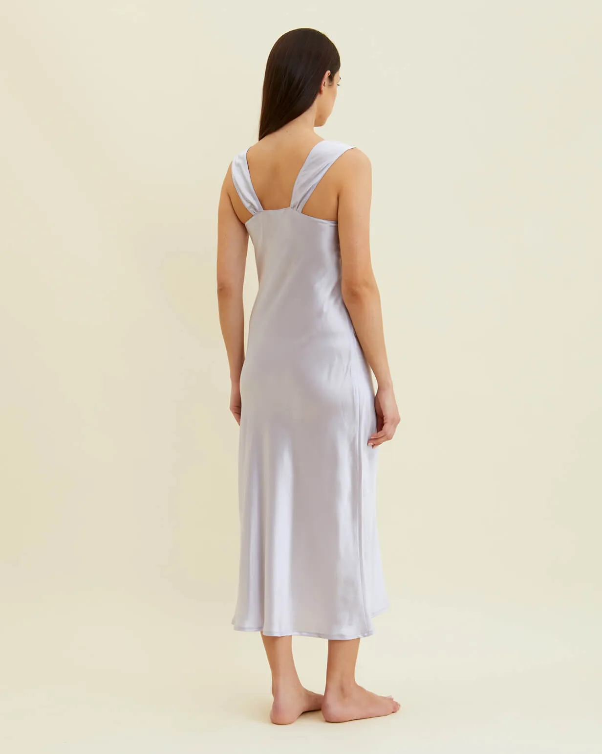 Women's Vintage Style Silk Nightgown - Lilac